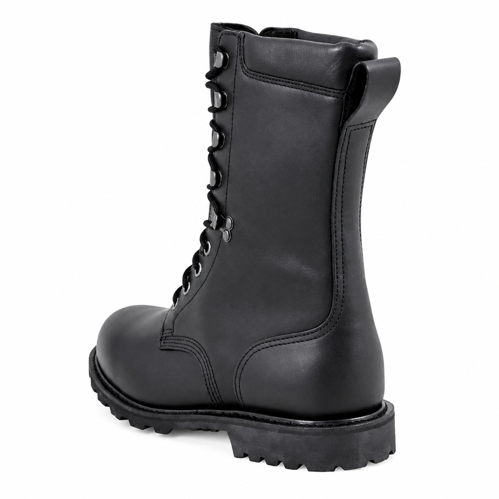 Vue arrière et talon de la chaussure montante en cuir noir