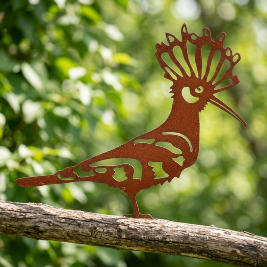Silhouette de huppe fasciée Les Artisans du Jardin en acier brut patiné, décorative à planter sur une branche.