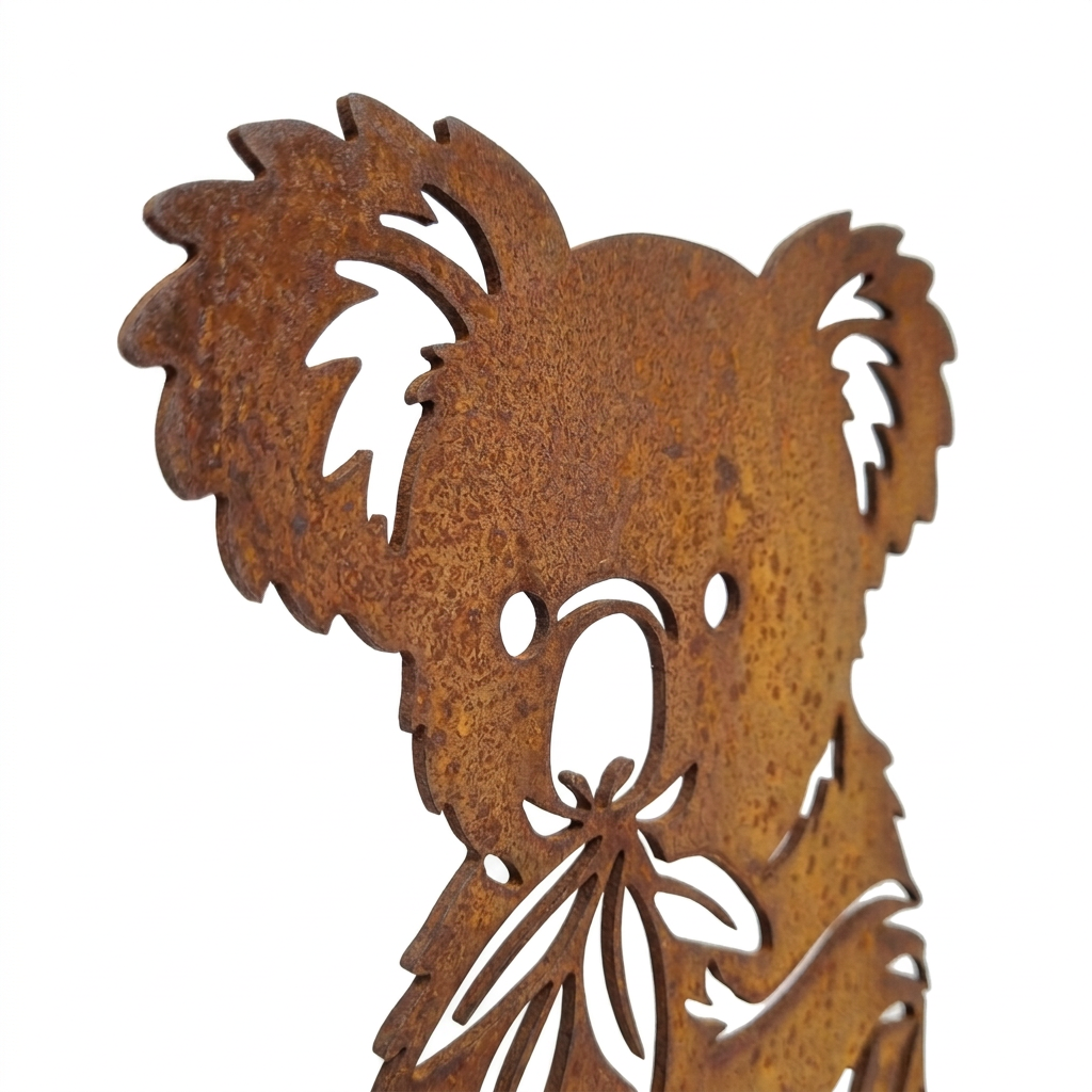 Silhouette de koala Les Artisans du Jardin en acier brut découpé au laser avec une patine rouille naturelle